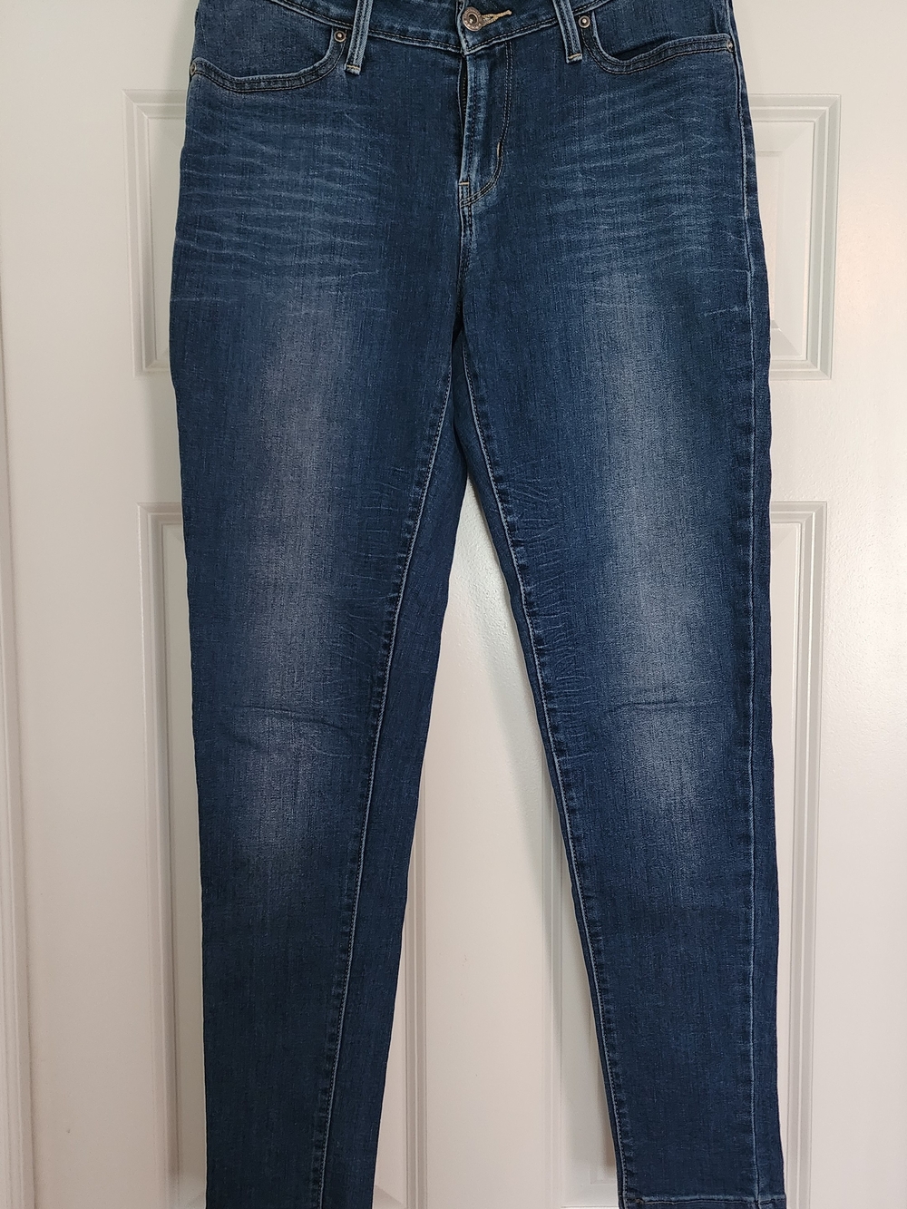 Levi's Mid Wash Blue Women's Skinny Jeans Leggings